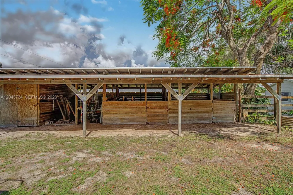 16620 SW 234th St Homestead, FL 33031