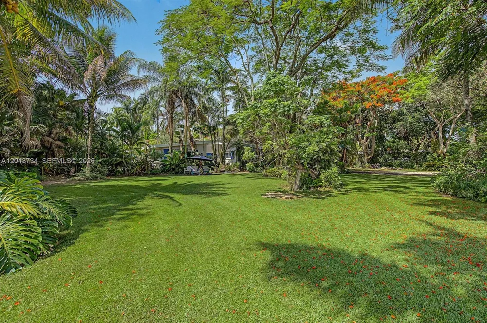 16620 SW 234th St Homestead, FL 33031