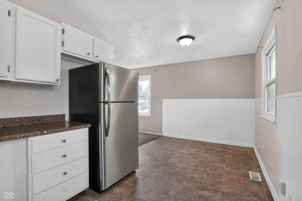 8505 E 34th Place Indianapolis, IN 46226