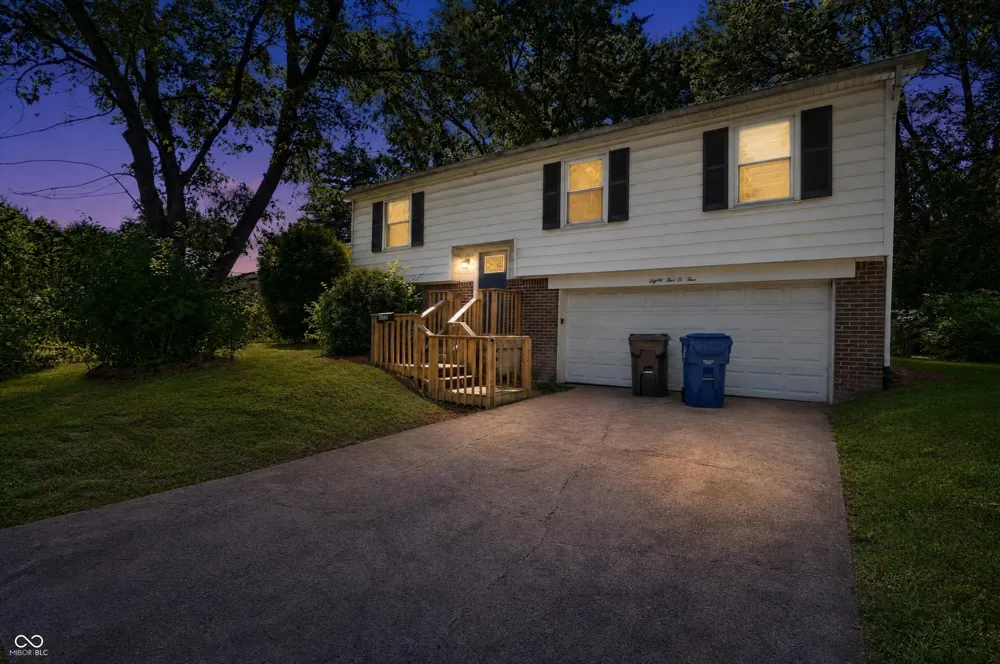 8505 E 34th Place Indianapolis, IN 46226