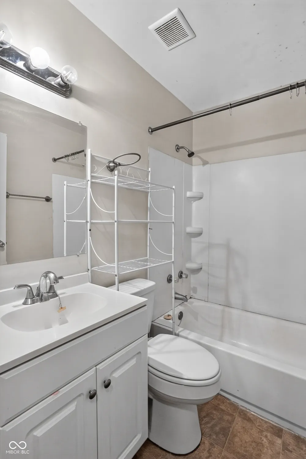 8505 E 34th Place Indianapolis, IN 46226