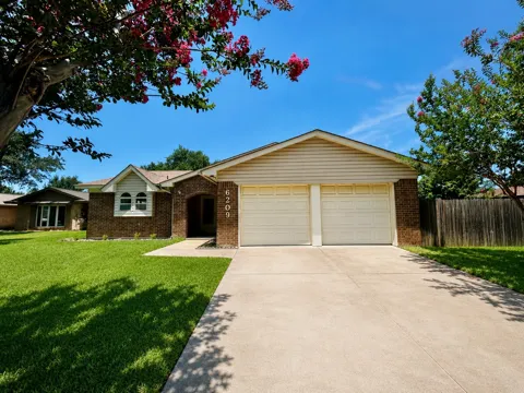 6209 Gayle Drive