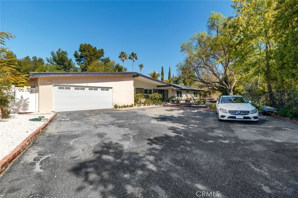 12553 Nedra Drive Granada Hills, CA 91344