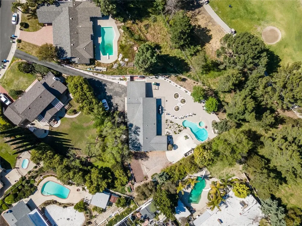 12553 Nedra Drive Granada Hills, CA 91344