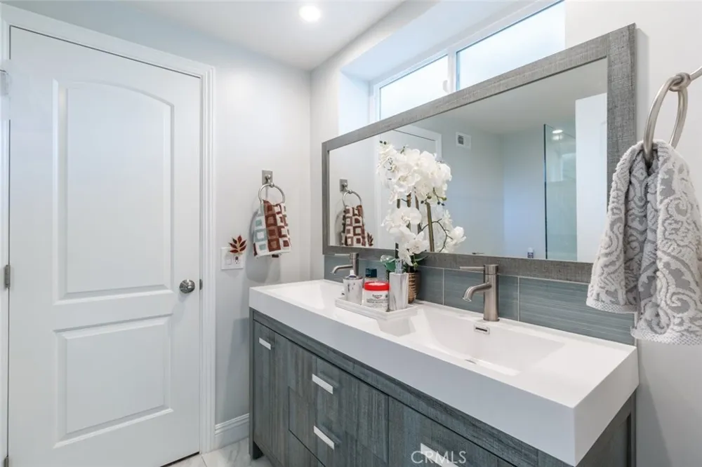 12553 Nedra Drive Granada Hills, CA 91344