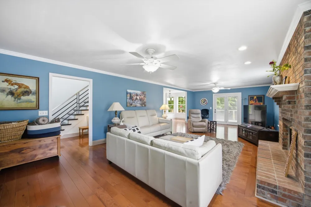 9608 Imperial Drive Ooltewah, TN 37363