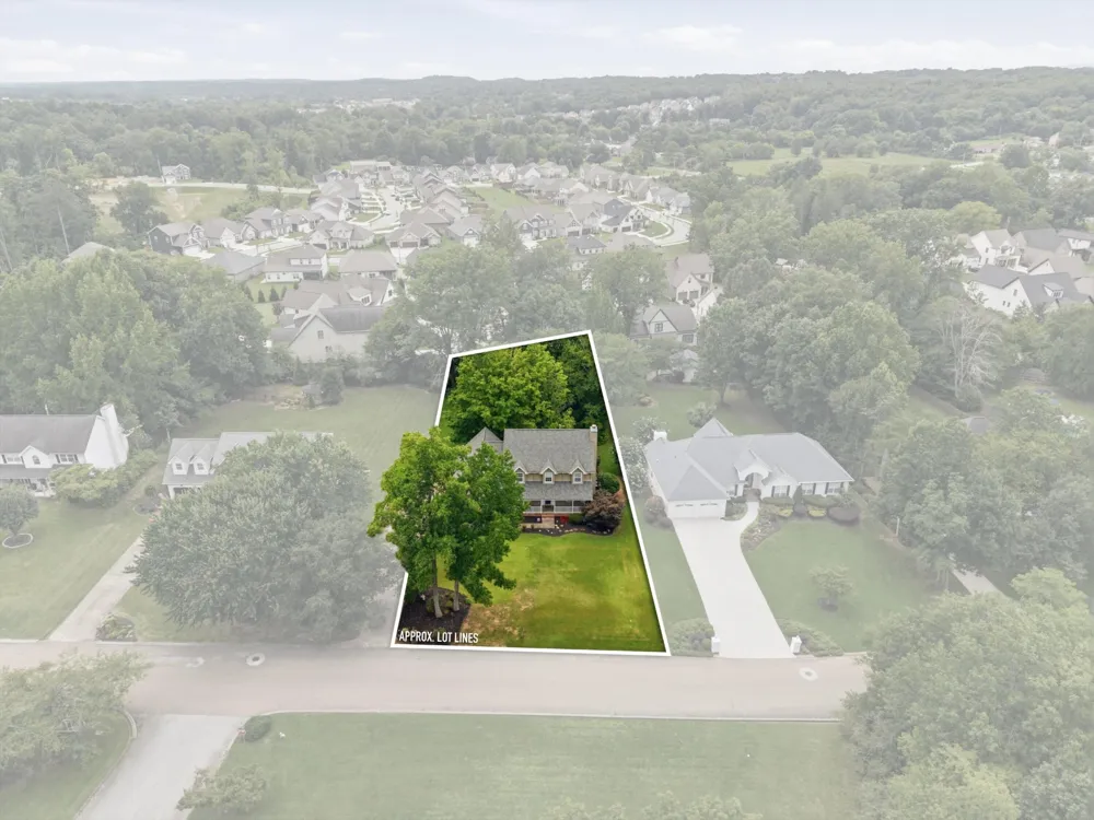 9608 Imperial Drive Ooltewah, TN 37363