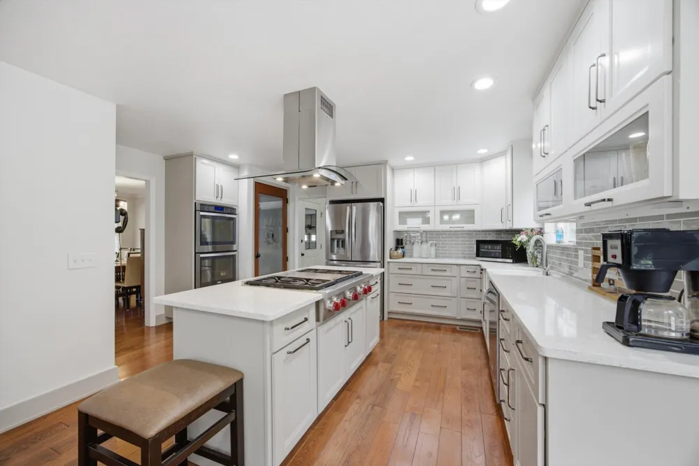 9608 Imperial Drive Ooltewah, TN 37363