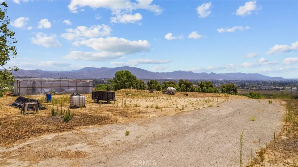 4305 Groves Place Somis, CA 93066