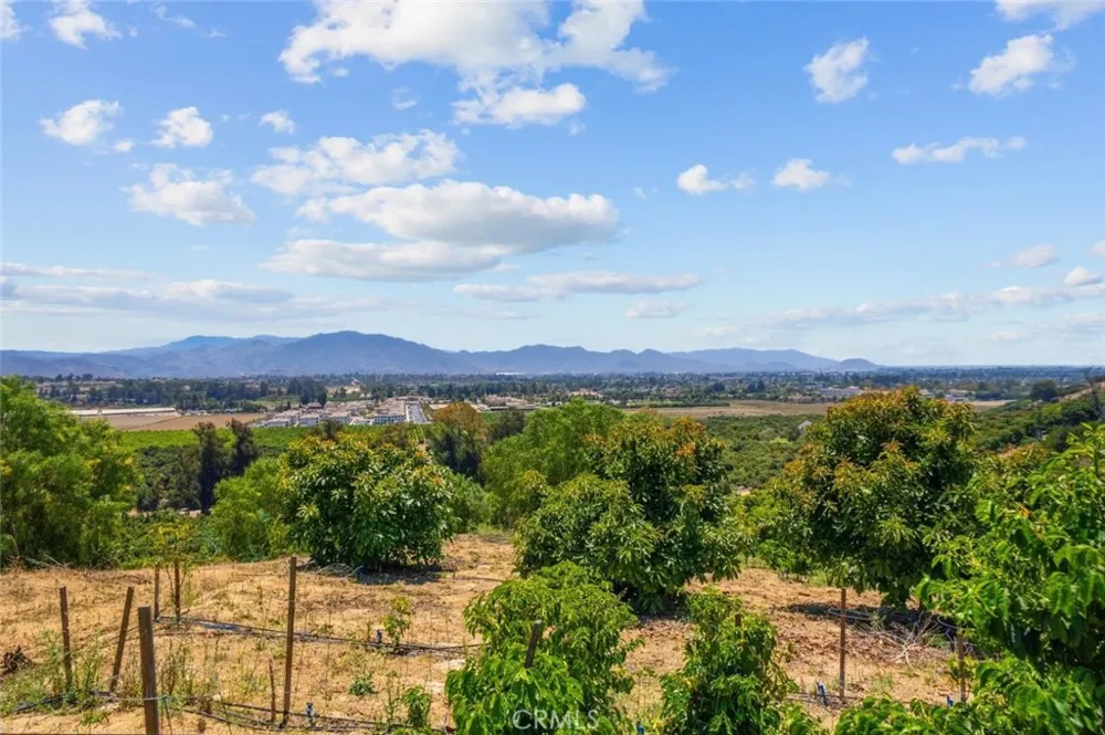 4305 Groves Place Somis, CA 93066