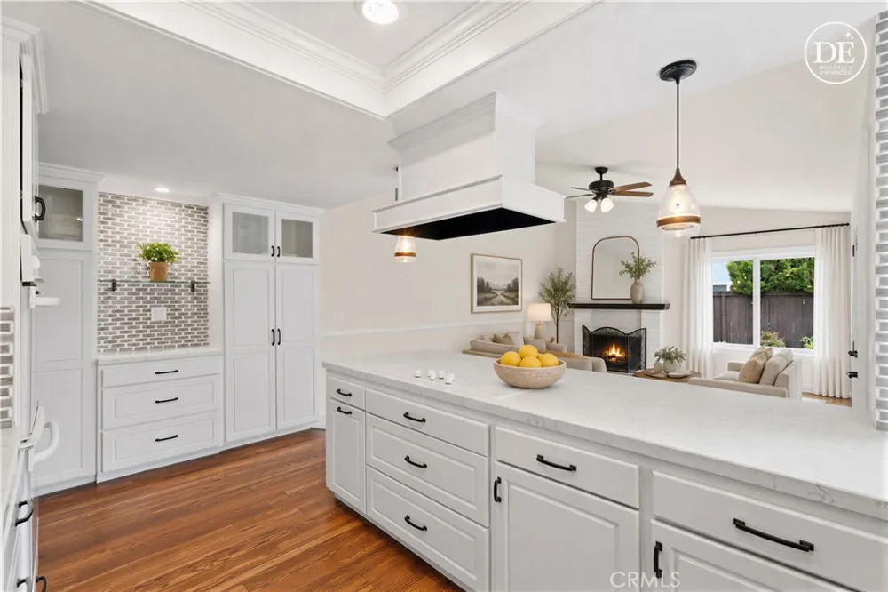 38 Golden Star Irvine, CA 92604