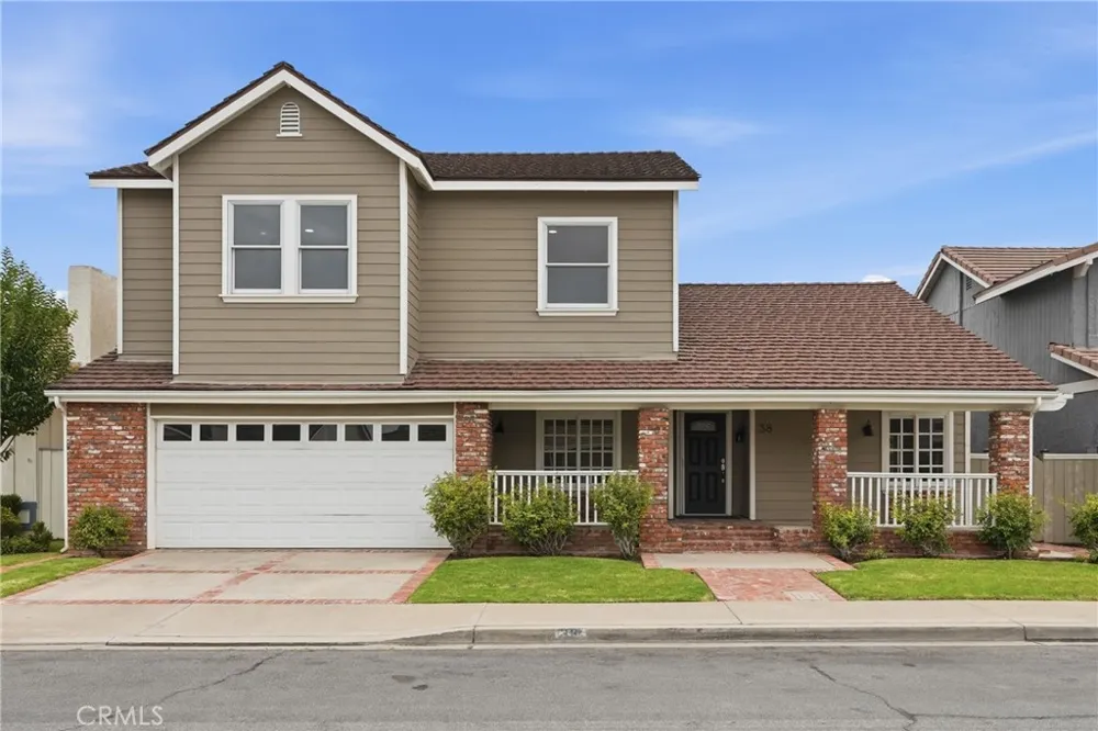 38 Golden Star Irvine, CA 92604