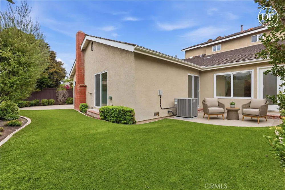 38 Golden Star Irvine, CA 92604