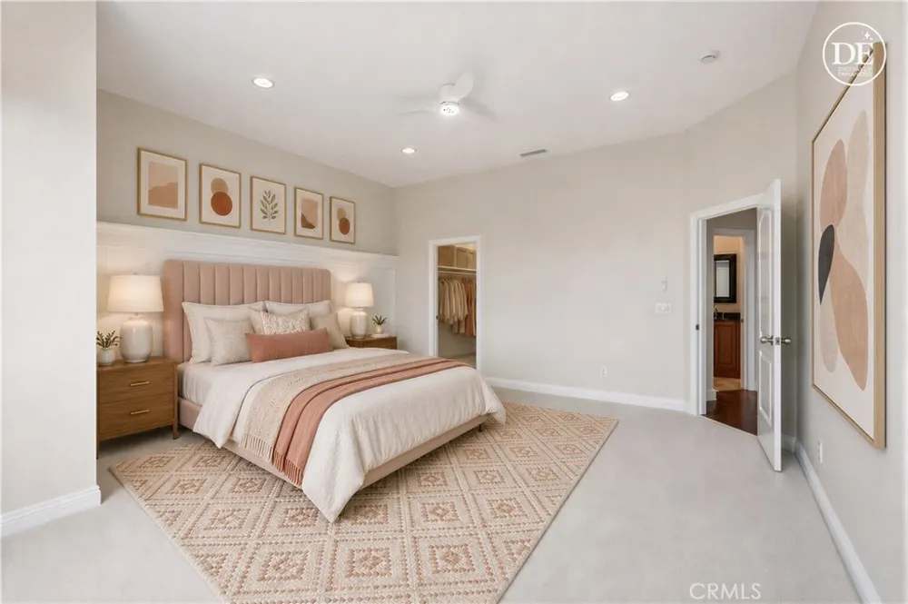 38 Golden Star Irvine, CA 92604