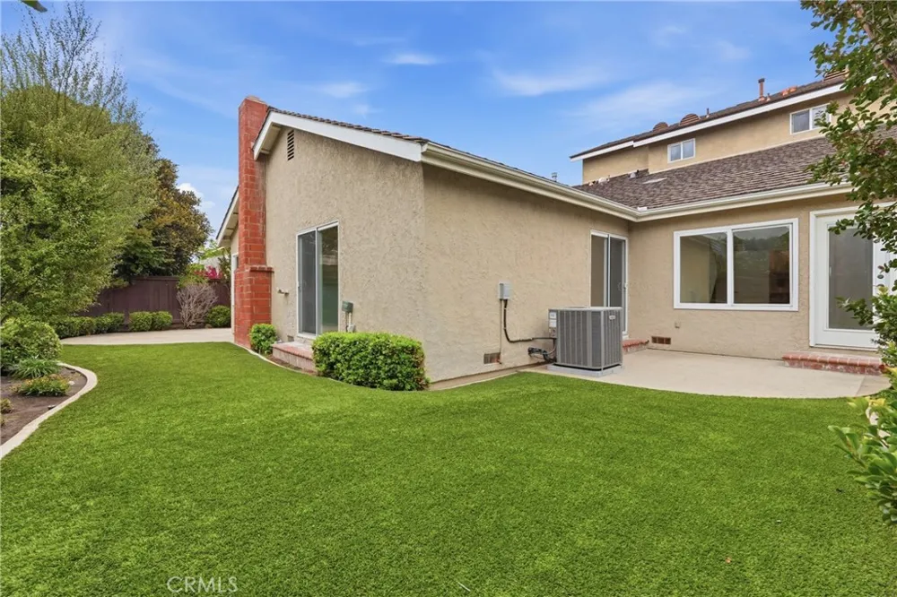 38 Golden Star Irvine, CA 92604
