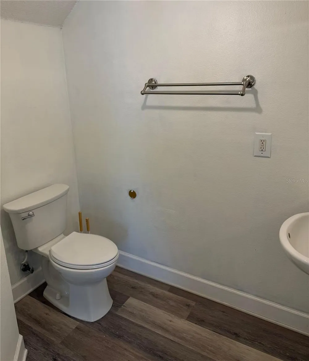 2235 FLUORSHIRE DRIVE Brandon, FL 33511