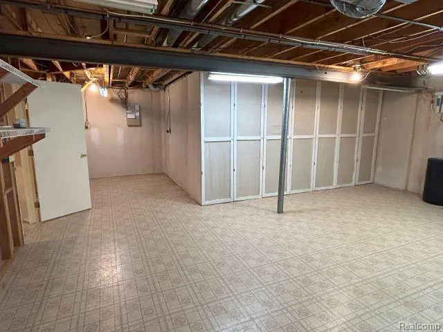 8767 TOWNSEND DRIVE White Lake Charter Township, MI 48386