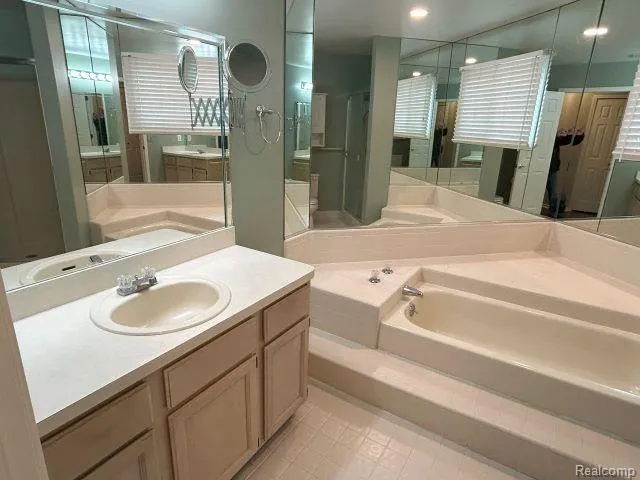 8767 TOWNSEND DRIVE White Lake Charter Township, MI 48386
