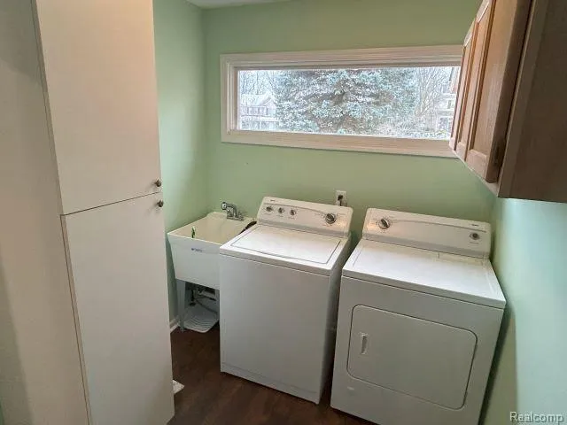 8767 TOWNSEND DRIVE White Lake Charter Township, MI 48386