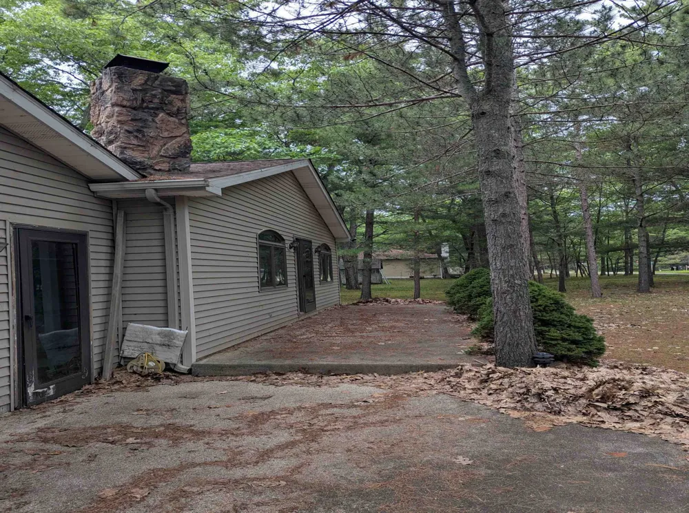 28 W Pine Sims Township, MI 48703