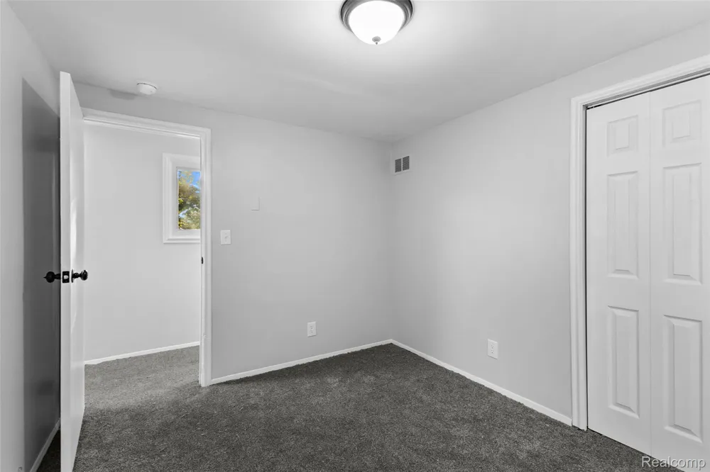 7608 Tulane Street Taylor City, MI 48180