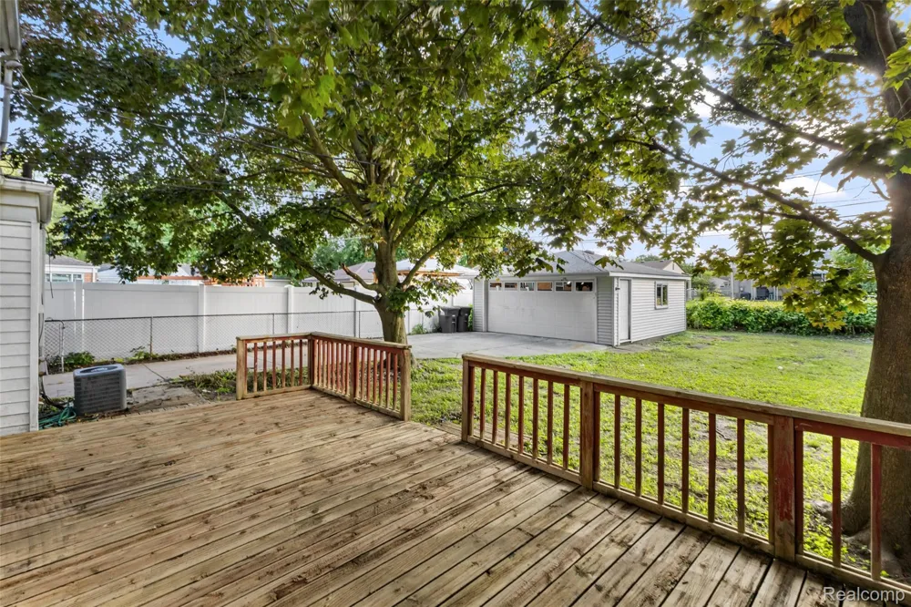 7608 Tulane Street Taylor City, MI 48180