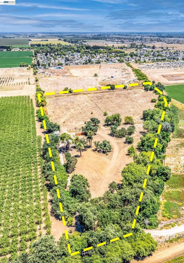 3515 Kellogg Creek Rd Byron, CA 94514
