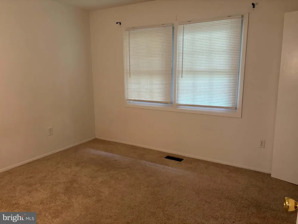 2207 HYSON PLACE Bowie, MD 20716