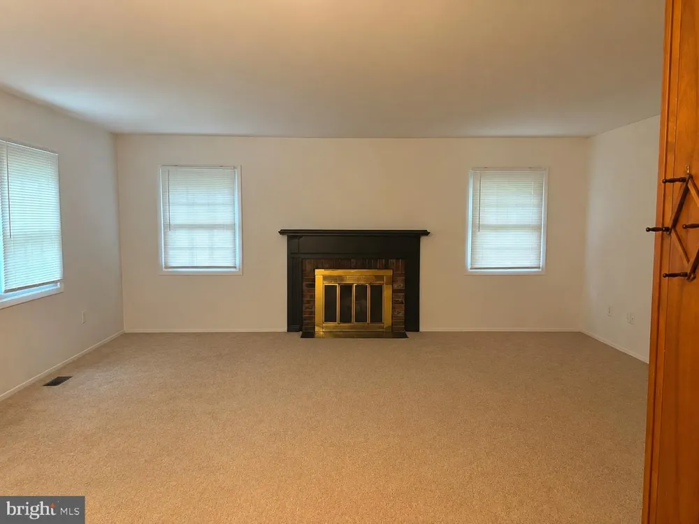 2207 HYSON PLACE Bowie, MD 20716