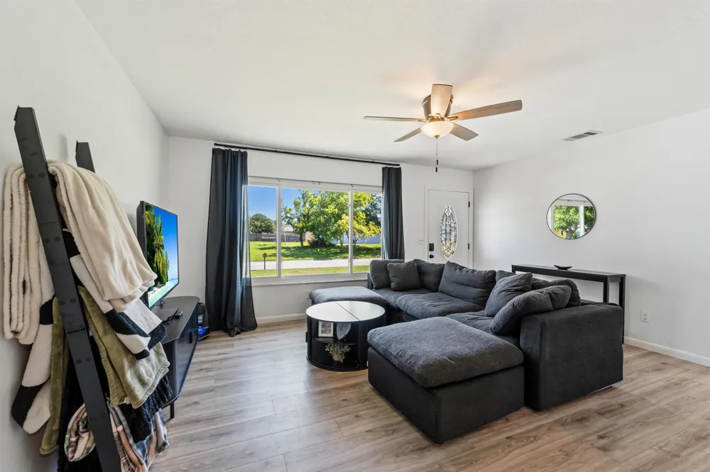 745 21st Street SW Vero Beach, FL 32960