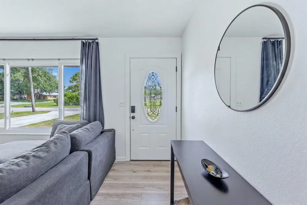 745 21st Street SW Vero Beach, FL 32960