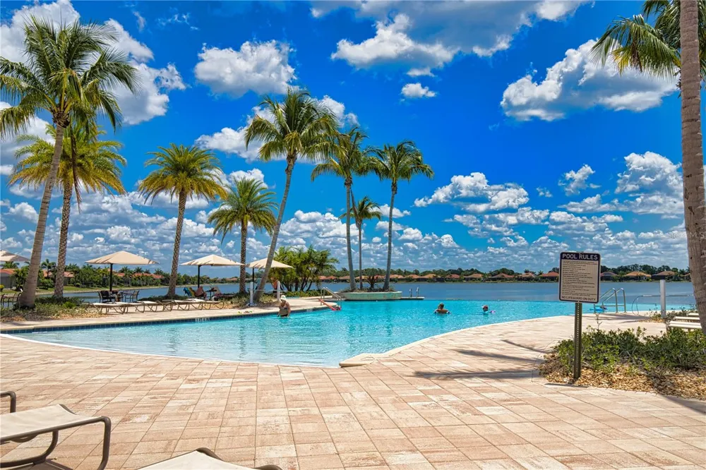 104 VILLORESI BOULEVARD Nokomis, FL 34275