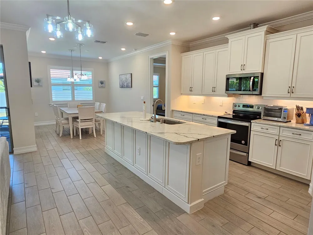 104 VILLORESI BOULEVARD Nokomis, FL 34275