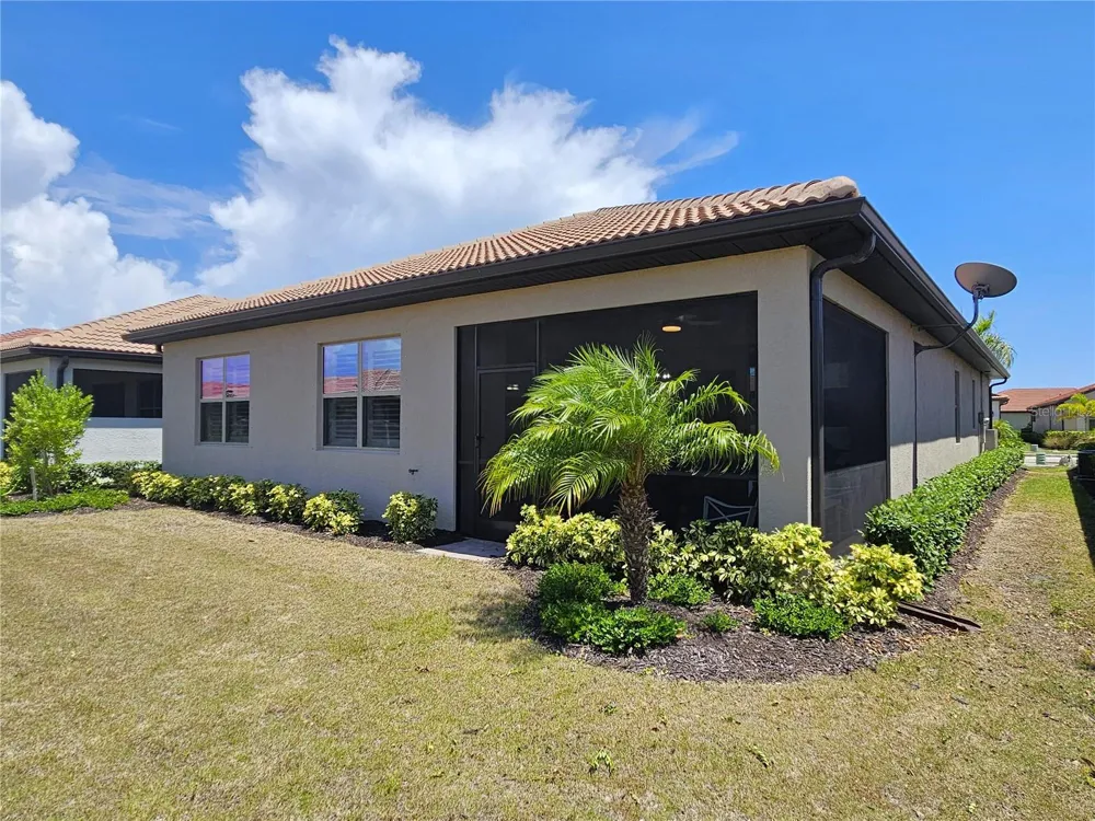 104 VILLORESI BOULEVARD Nokomis, FL 34275