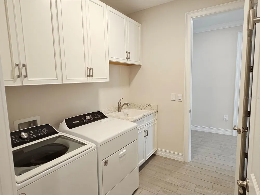 104 VILLORESI BOULEVARD Nokomis, FL 34275