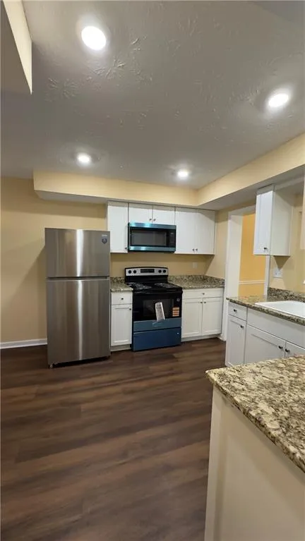 1051 Mariners Court Stone Mountain, GA 30083