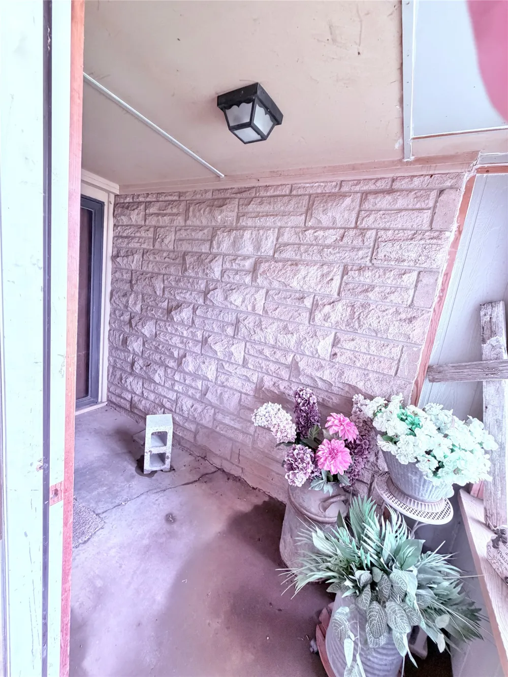 1809 Crowell Highway Quanah, TX 79252