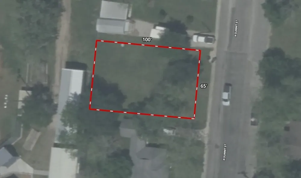 North Summit Street Weimar, TX 78962