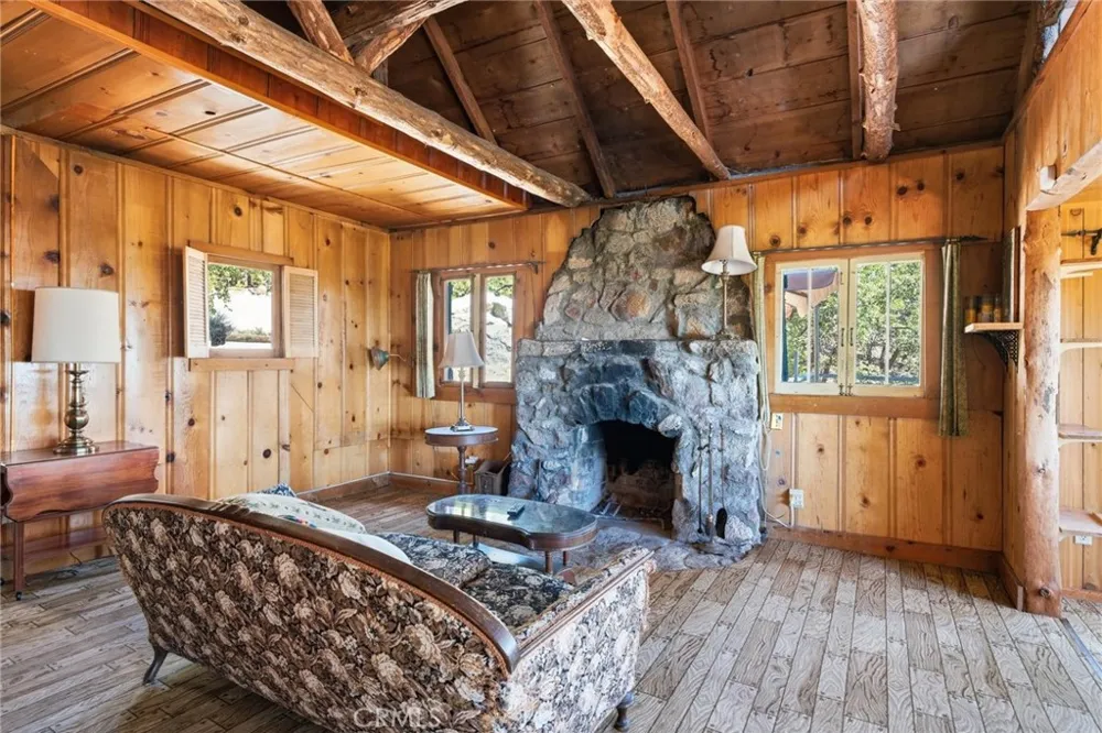 24759 Schaffer Drive Idyllwild, CA 92549