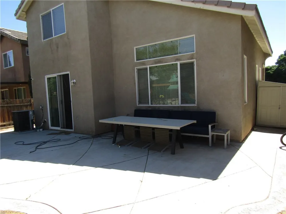 15248 Sunray Court Victorville, CA 92394