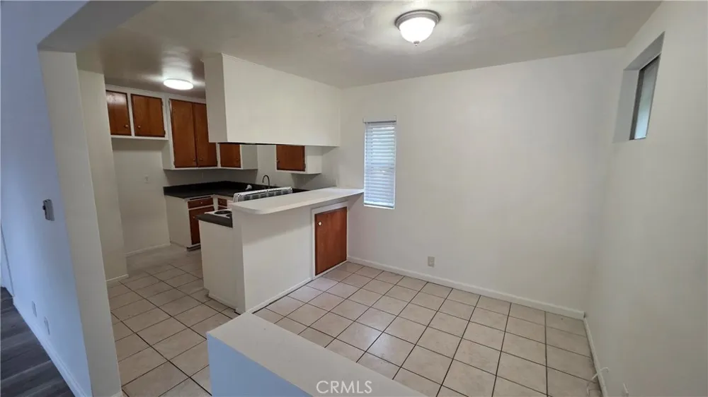 6471 Western #4 Buena Park, CA 90621