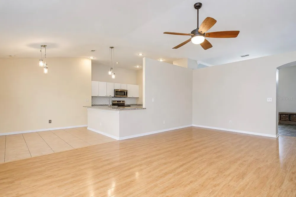 4822 PORTOBELLO CIRCLE Valrico, FL 33596