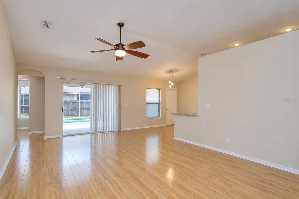 4822 PORTOBELLO CIRCLE Valrico, FL 33596