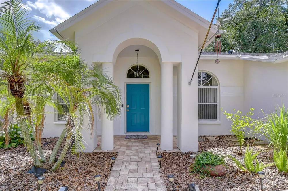 4822 PORTOBELLO CIRCLE Valrico, FL 33596