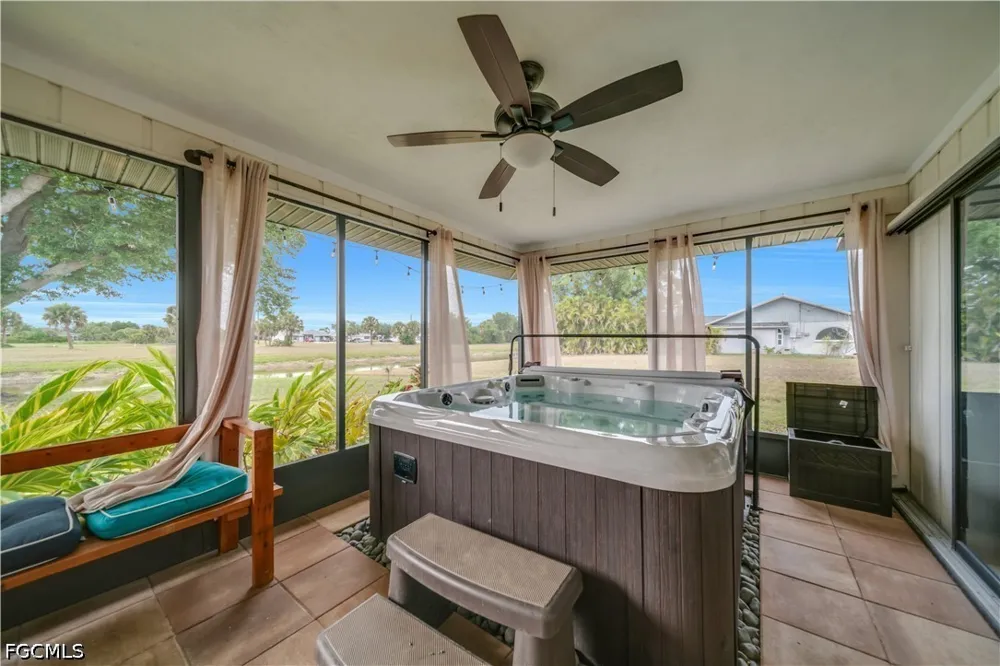 Rotonda Circle Rotonda West, FL 33947