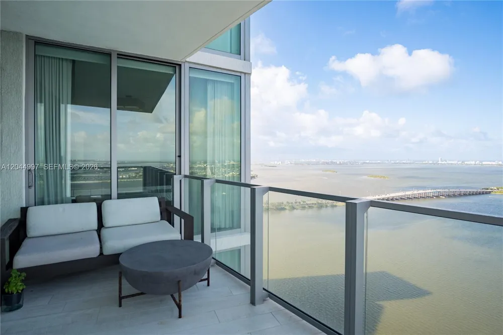 2900 NE 7th Ave #4307 Miami, FL 33137