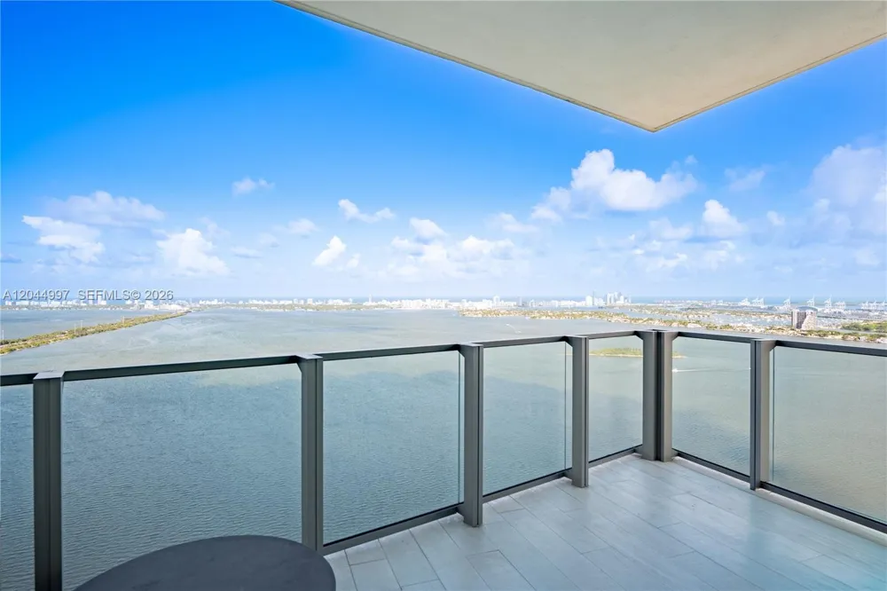2900 NE 7th Ave #4307 Miami, FL 33137