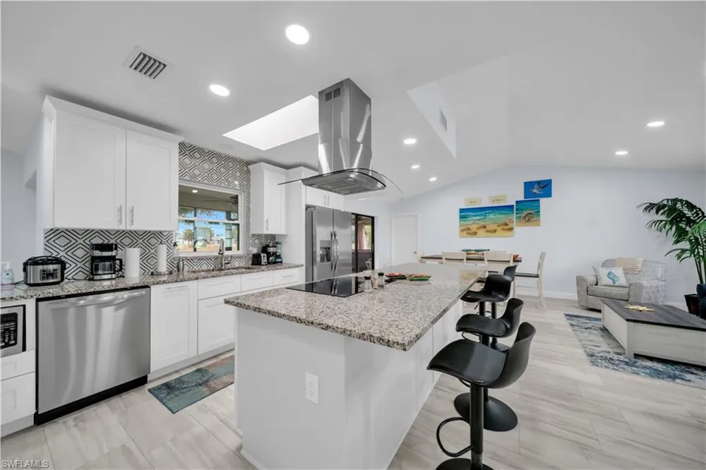 299 Rotonda Circle Rotonda West, FL 33947