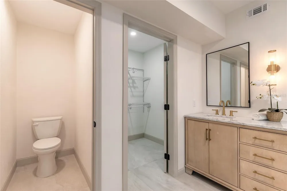 82 RAY MAR DRIVE Ormond Beach, FL 32176