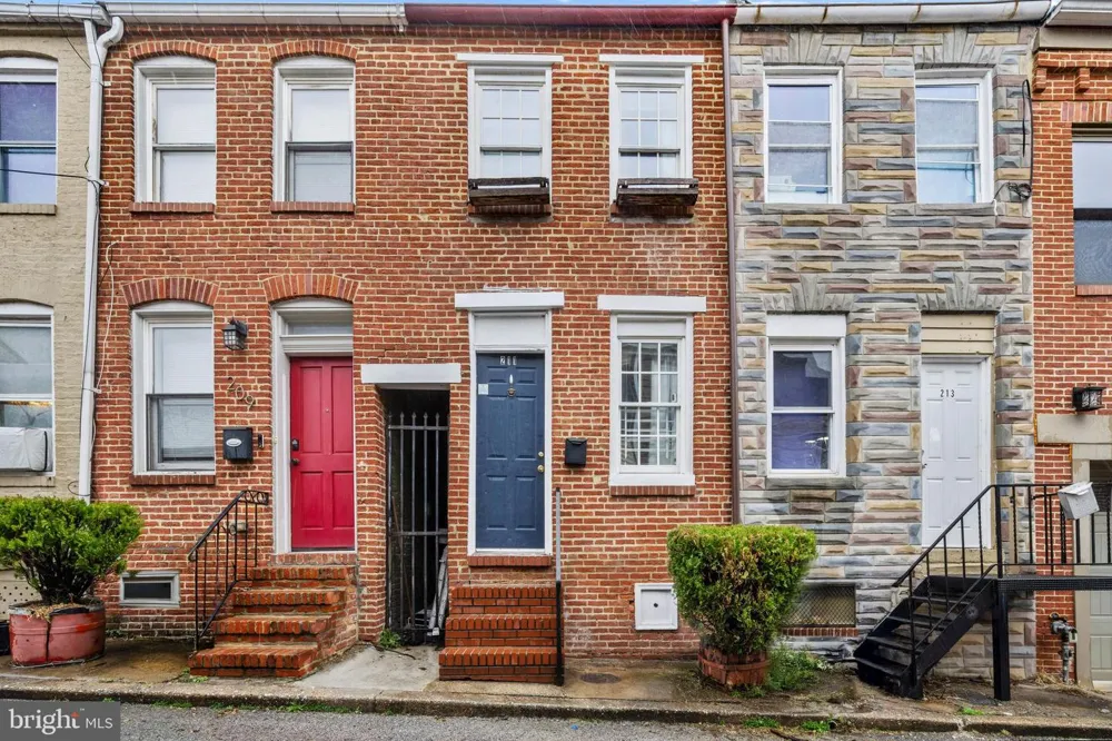 211 S MADEIRA STREET Baltimore, MD 21231